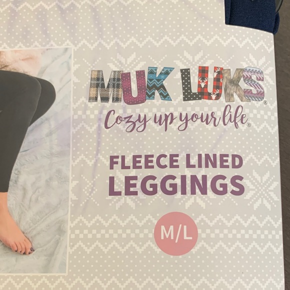 Muk Luks Navy Blue Fleece Lined Leggings. - Picture 2 of 5